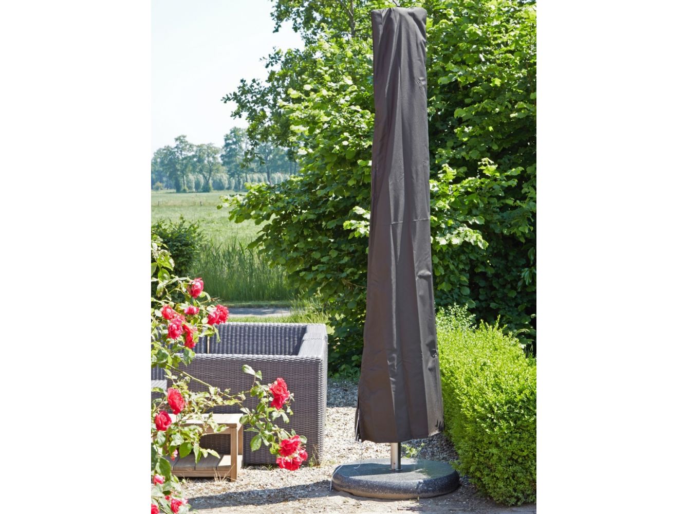 Parasolhoes - Afdekhoes - Weersbestendig - Waterdicht - Tuin - Outdoor - ø 200 tot 320cm - polyester - Met Ritssluiting - Met Bewaartas